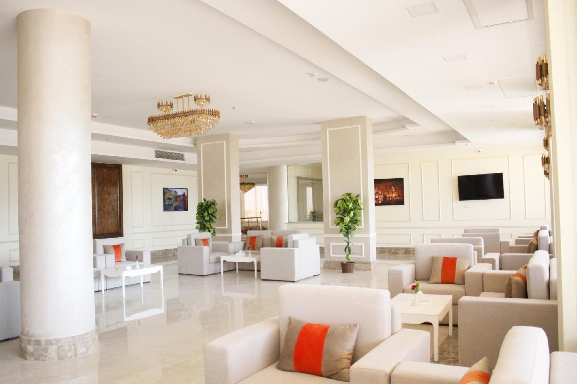 Marina Aqua Park Hotel Aswan Bagian luar foto