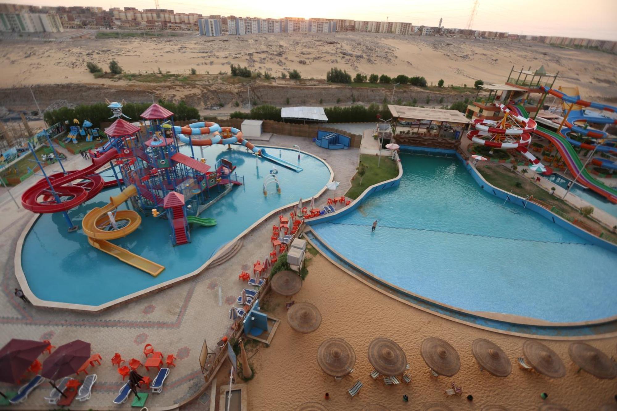 Marina Aqua Park Hotel Aswan Bagian luar foto