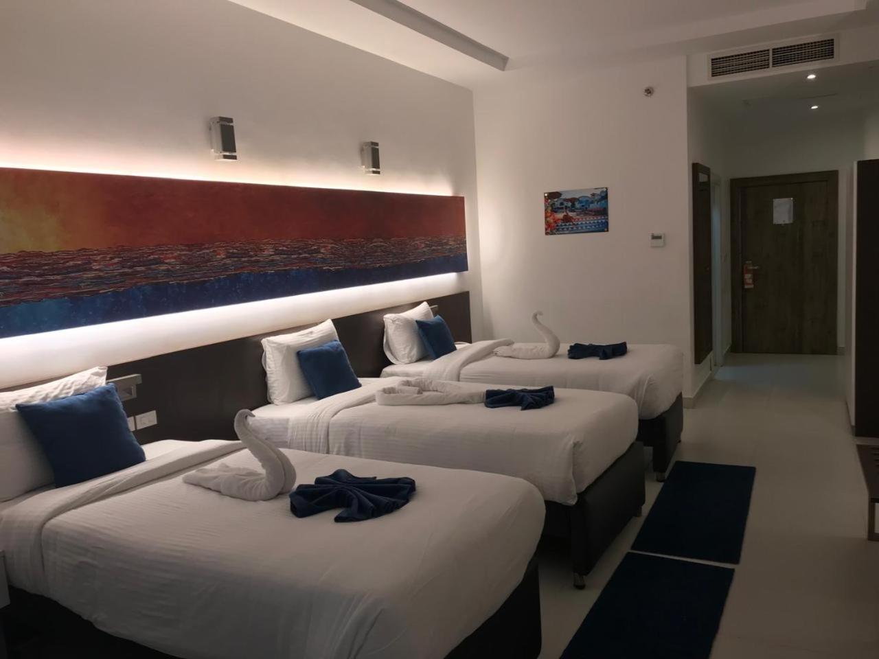 Marina Aqua Park Hotel Aswan Bagian luar foto